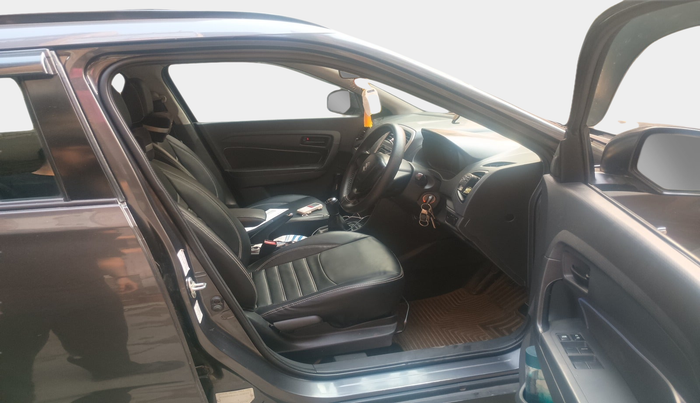 2017 Maruti Vitara Brezza VDI (O), Diesel, Manual, 1,77,198 km, interior