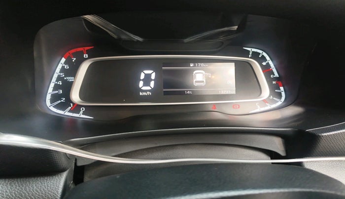 2024 KIA SONET HTK (O) 1.2 Petrol MT, Petrol, Manual, 13,733 km, interior