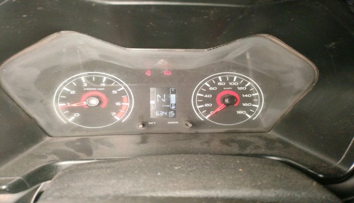 2018 Mahindra Kuv100 K2 TRIP CNG, Petrol, Manual, 63,415 km, interior