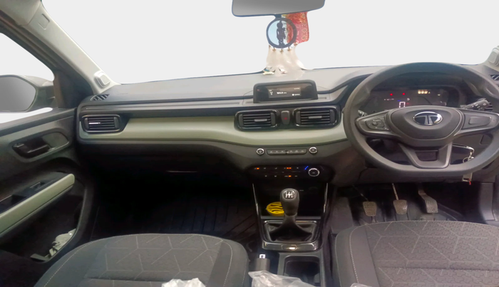 2025 Tata PUNCH Adventure (S), Petrol, Manual, 2,164 km, interior