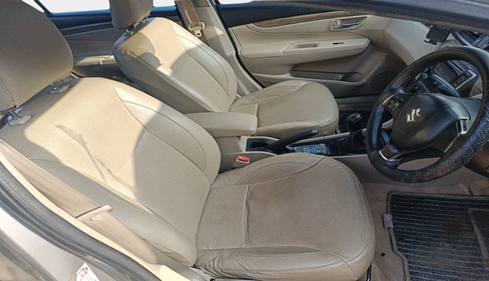 2018 Maruti Ciaz SIGMA 1.5 SHVS MT  PETROL, Petrol, Manual, 1,25,160 km, interior