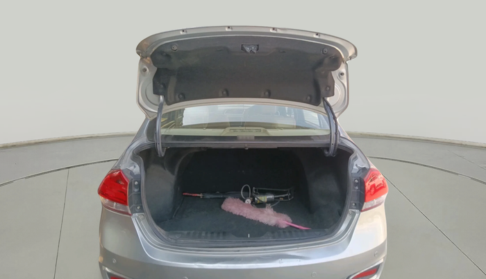 2018 Maruti Ciaz ALPHA 1.5 SHVS PETROL, Petrol, Manual, 51,714 km, exterior