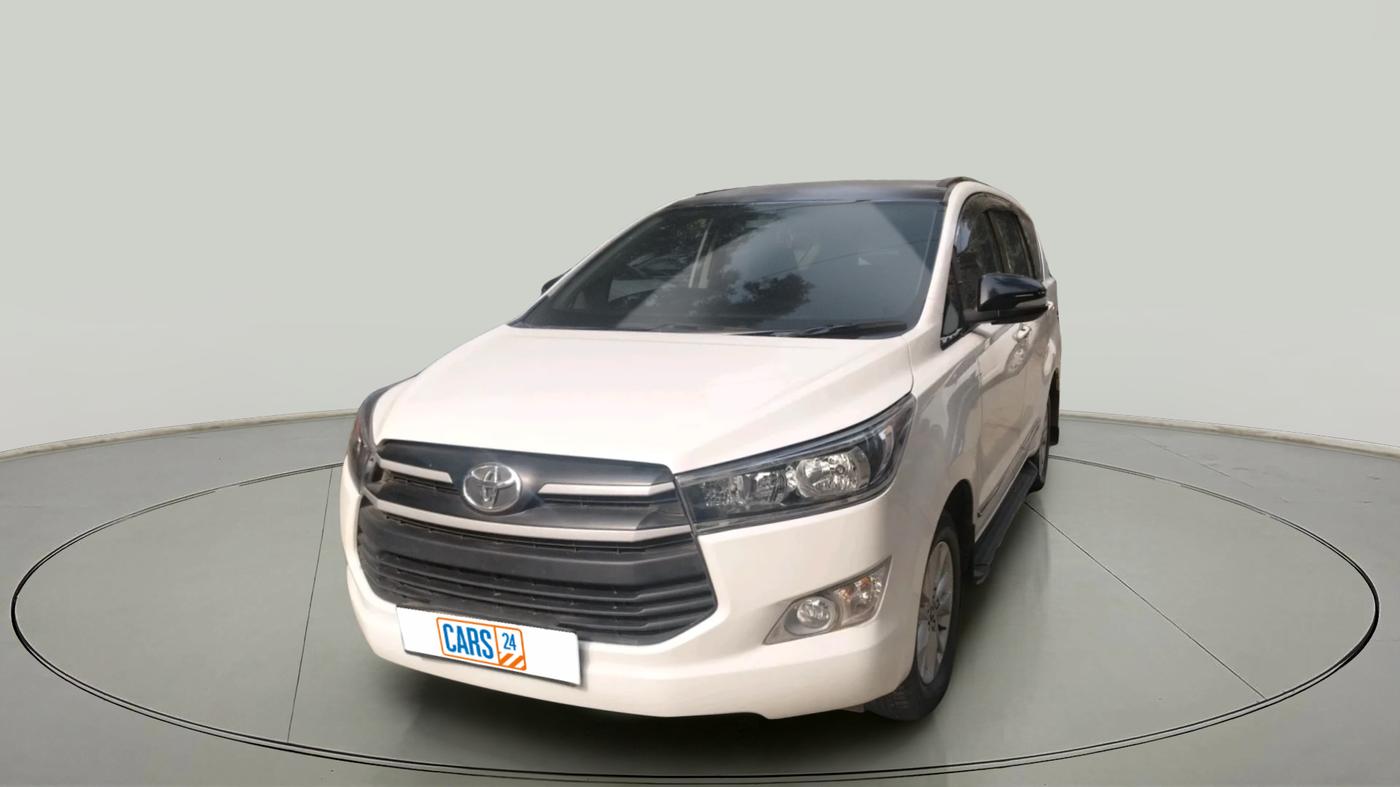 2017 Toyota Innova Crysta 2.4 GX 8 STR, Diesel, Manual, 1,44,850 km, exterior
