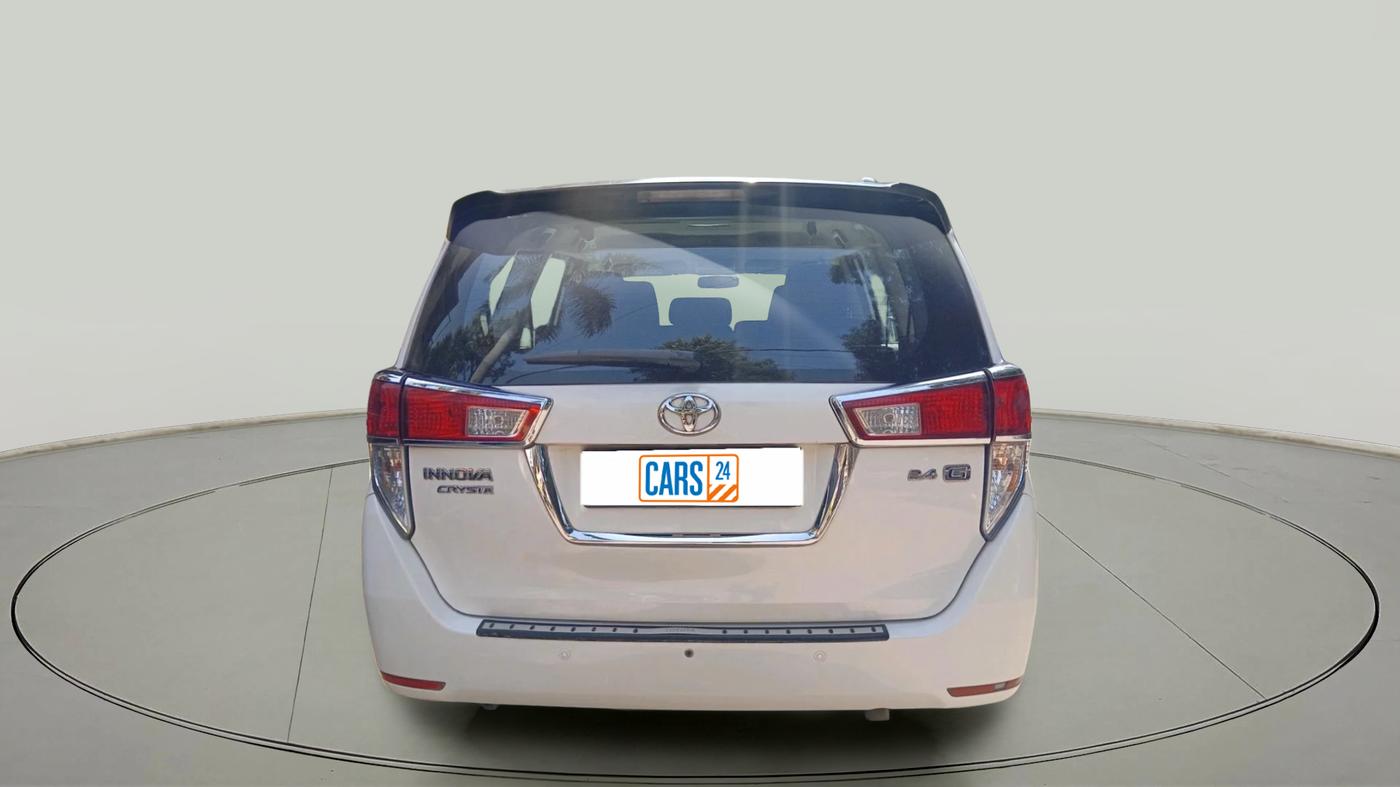2017 Toyota Innova Crysta 2.4 GX 8 STR, Diesel, Manual, 1,44,850 km, exterior