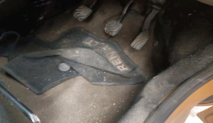 2020 Renault TRIBER RXT, Petrol, Manual, 95,161 km, interior