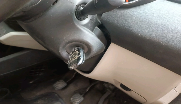 2020 Renault TRIBER RXT, Petrol, Manual, 95,161 km, interior