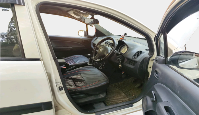 2011 Maruti Ritz LXI, Petrol, Manual, 54,490 km, interior