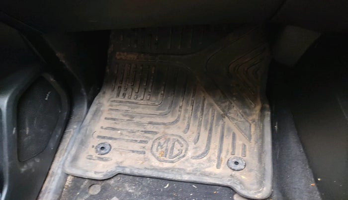 2020 MG HECTOR PLUS SMART 2.0 DIESEL TURBO MT 6-STR, Diesel, Manual, 61,419 km, interior