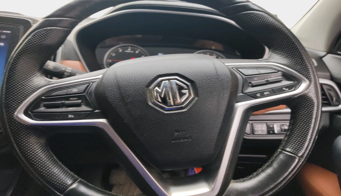 2020 MG HECTOR PLUS SMART 2.0 DIESEL TURBO MT 6-STR, Diesel, Manual, 61,419 km, interior