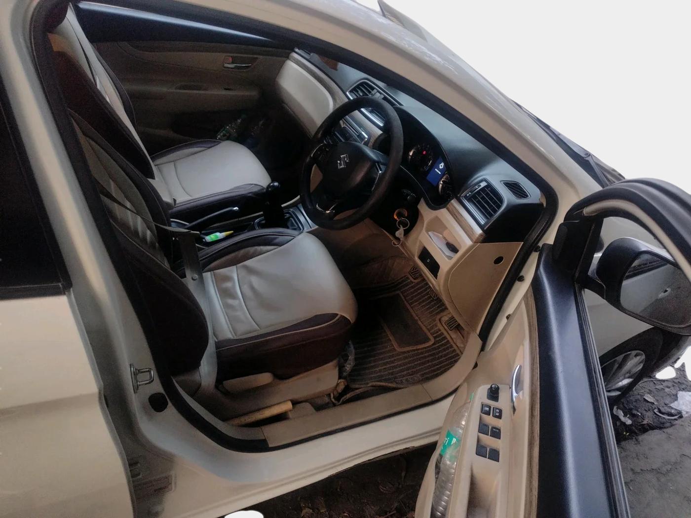 2022 Maruti Ciaz SIGMA 1.5 SHVS MT  PETROL, Petrol, Manual, 40,183 km, interior