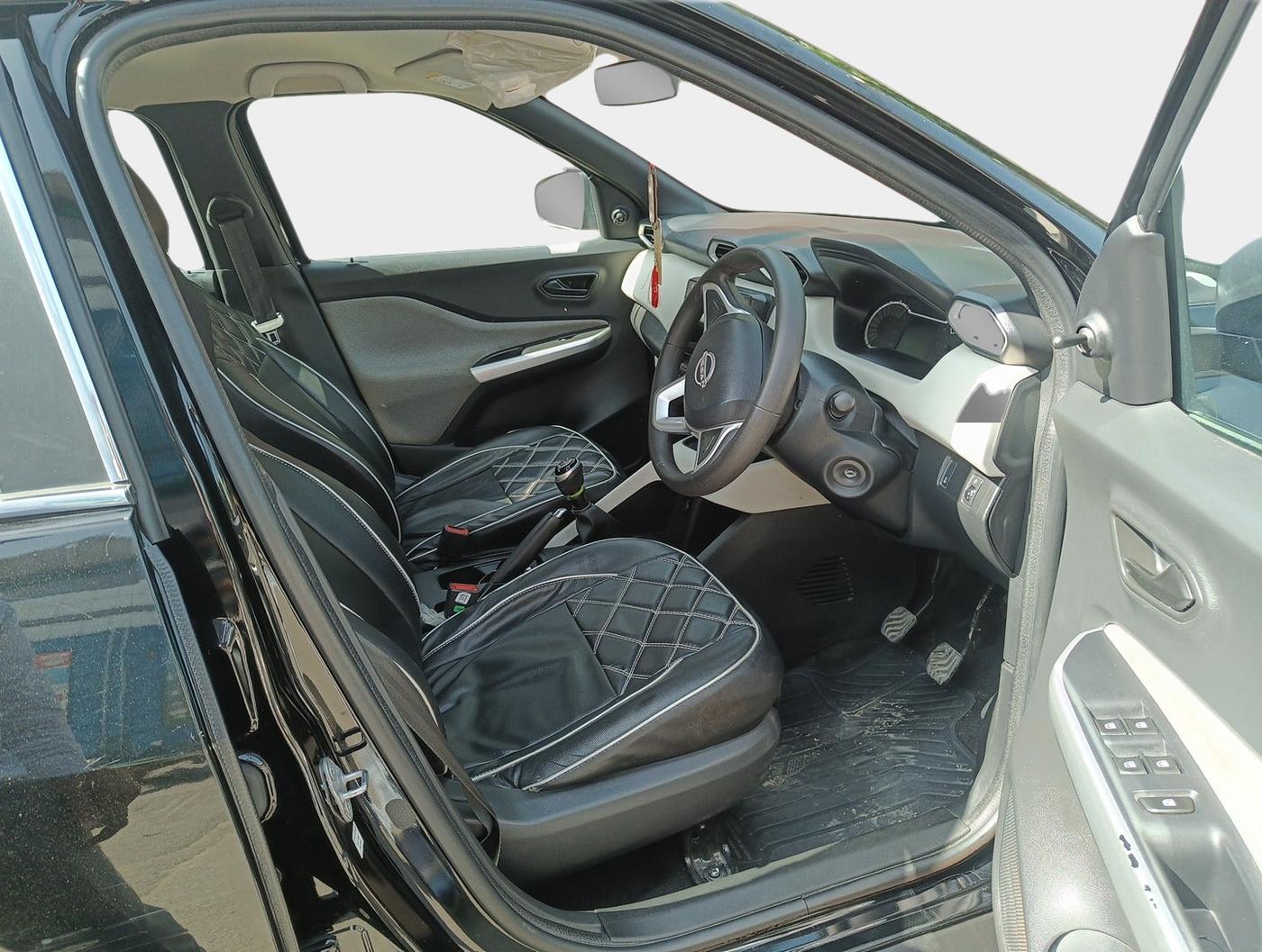 2024 Nissan MAGNITE XE, Petrol, Manual, 35,000 km, interior