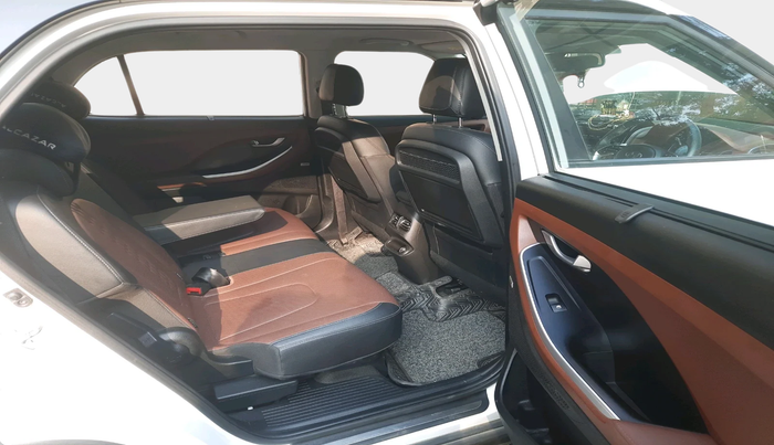 2023 Hyundai ALCAZAR 1.5 SIGNATURE (O) AT 7STR, Diesel, Automatic, 67,416 km, interior