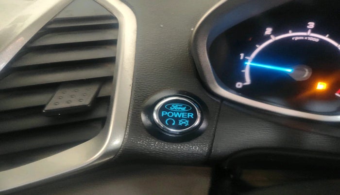 2017 Ford Ecosport TITANIUM 1.5L DIESEL, Diesel, Manual, 1,09,805 km, interior