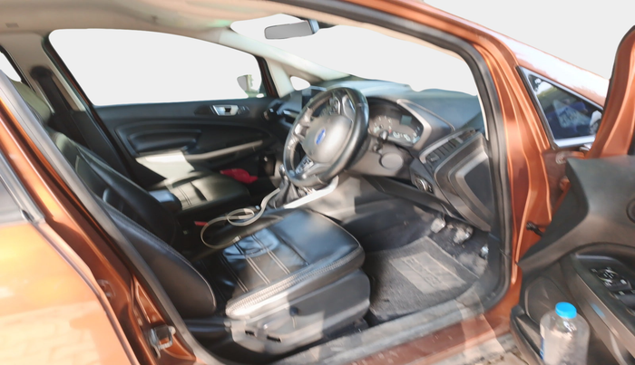 2018 Ford Ecosport TITANIUM + 1.5L DIESEL, Diesel, Manual, 1,56,479 km, interior