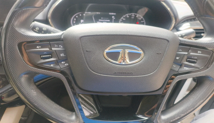 2022 Tata Safari XZA PLUS, Diesel, Automatic, 37,192 km, interior