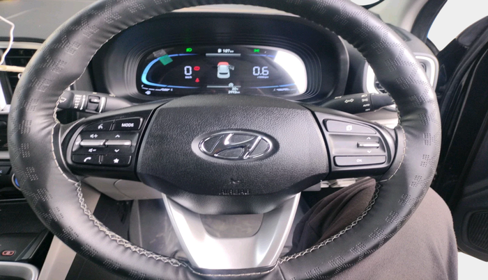2025 Hyundai VENUE S(O) 1.2, Petrol, Manual, 2,992 km, interior