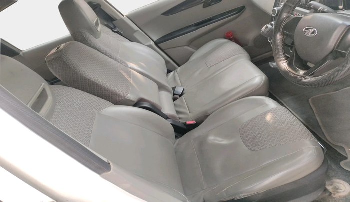 2016 Mahindra Kuv100 K4 6 STR, Petrol, Manual, 41,600 km, interior