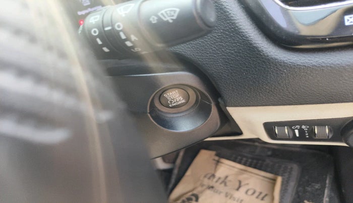 2020 Jeep Compass LIMITED PLUS PETROL AT, Petrol, Automatic, 31,672 km, interior