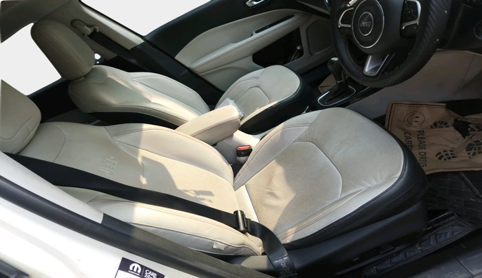 2020 Jeep Compass LIMITED PLUS PETROL AT, Petrol, Automatic, 31,672 km, interior