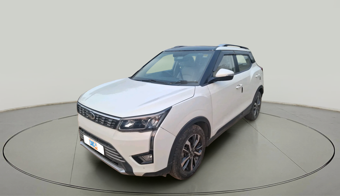 2019 Mahindra XUV300 W8 (O) 1.5 DIESEL, Diesel, Manual, 83,314 km, exterior