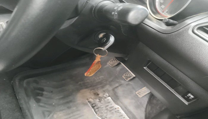 2018 Maruti Swift VXI, Petrol, Manual, 32,538 km, interior