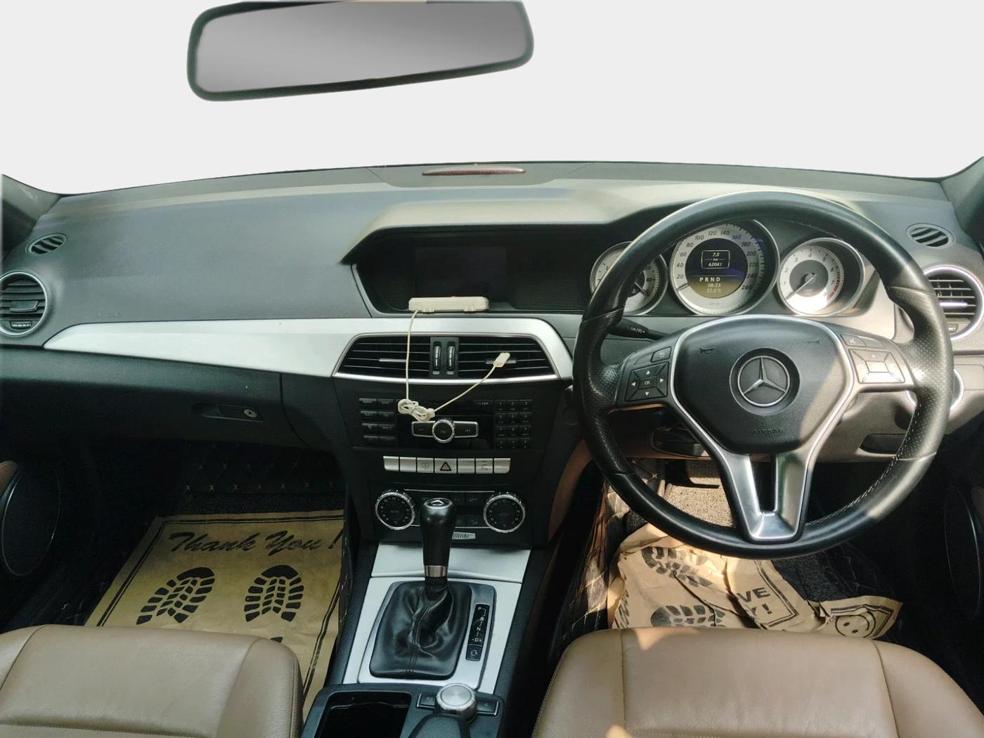 2011 Mercedes Benz C Class 200 CGI AVANTGARDE, Petrol, Automatic, 62,041 km, interior