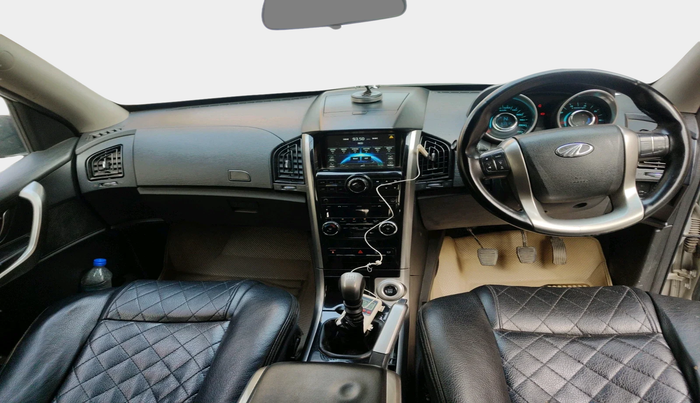 2018 Mahindra XUV500 W7, Diesel, Manual, 63,512 km, interior