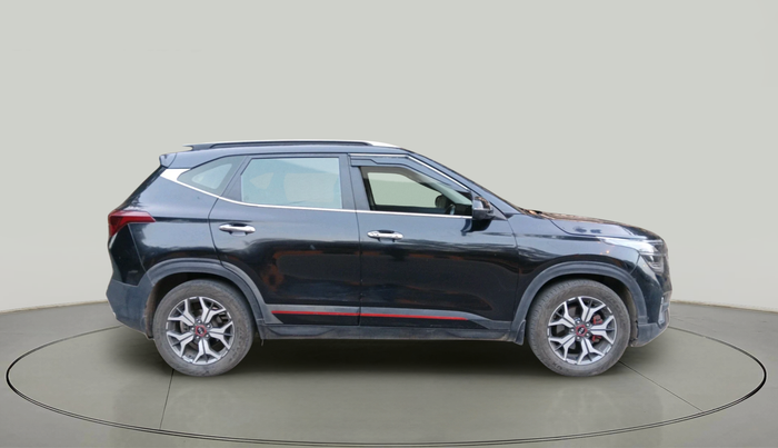 2021 KIA SELTOS GTX PLUS AT 1.5 DIESEL, Diesel, Automatic, 1,61,187 km, exterior