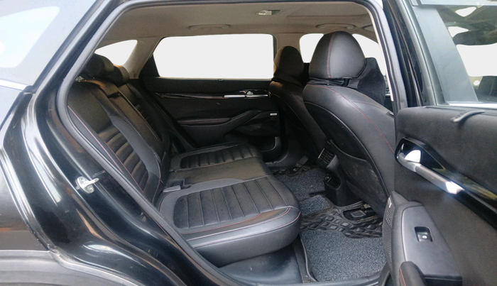 2021 KIA SELTOS GTX PLUS AT 1.5 DIESEL, Diesel, Automatic, 1,61,187 km, interior