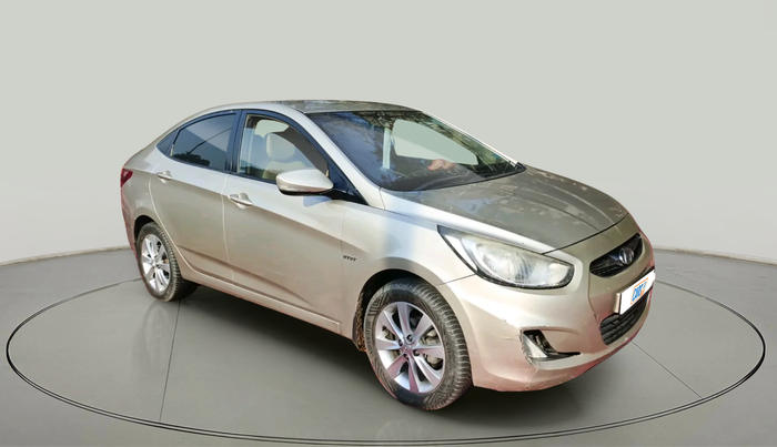 2011 Hyundai Verna FLUIDIC 1.6 VTVT SX, Petrol, Manual, 1,30,367 km, exterior