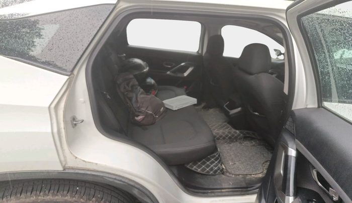 2020 Tata Harrier XT PLUS 2.0L KRYOTEC, Diesel, Manual, 67,917 km, interior