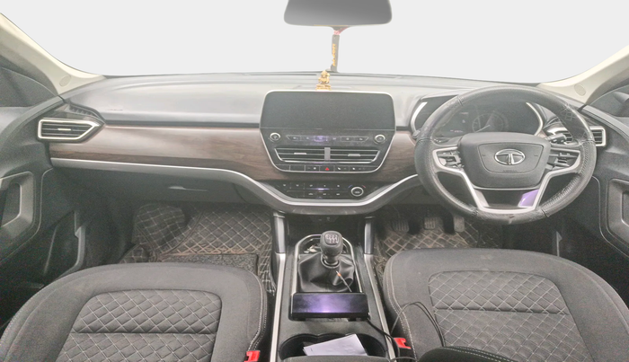 2020 Tata Harrier XT PLUS 2.0L KRYOTEC, Diesel, Manual, 67,917 km, interior