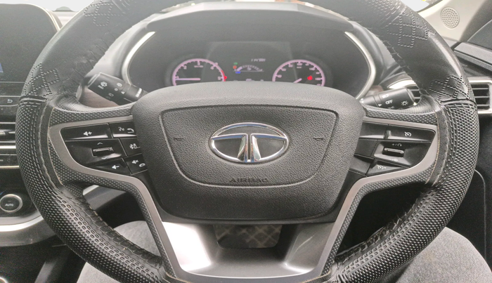 2020 Tata Harrier XT PLUS 2.0L KRYOTEC, Diesel, Manual, 67,917 km, interior