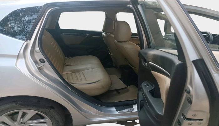 2017 Honda Jazz 1.2L I-VTEC V, Petrol, Manual, 78,189 km, interior