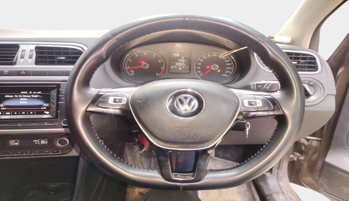 2017 Volkswagen Polo HIGHLINE1.2L, Petrol, Manual, 93,902 km, interior