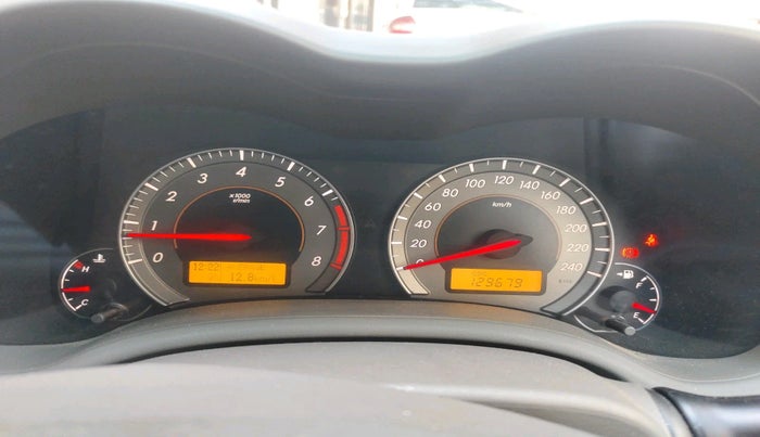 2011 Toyota Corolla Altis G PETROL, Petrol, Manual, 1,29,700 km, interior