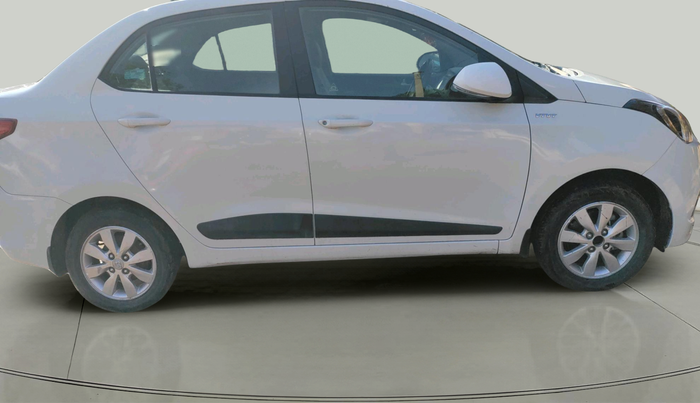 2015 Hyundai Xcent S (O) 1.2, Petrol, Manual, 1,61,647 km, exterior