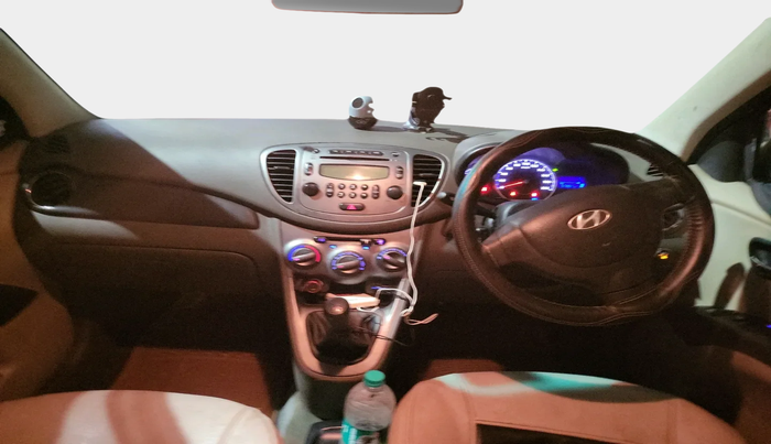 2010 Hyundai i10 MAGNA 1.1, Petrol, Manual, 57,267 km, interior