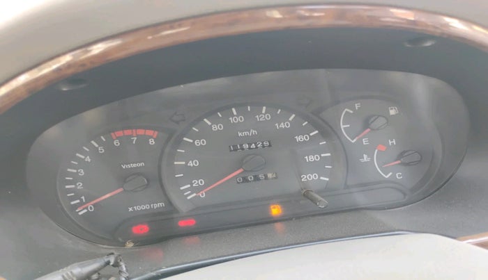 2011 Hyundai Accent GLE, CNG, Manual, 1,19,429 km, interior