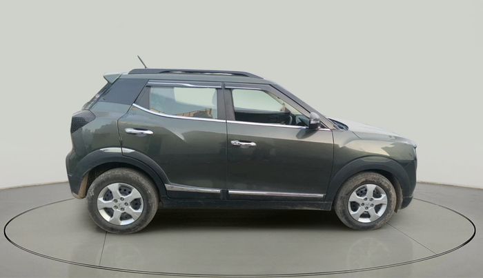 2024 Mahindra XUV 3XO MX3 1.2 L TCMPFi, Petrol, Manual, 13,656 km, exterior
