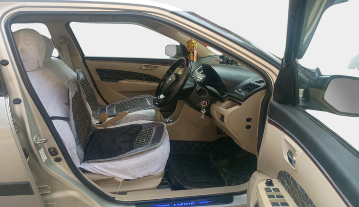 2015 Maruti Swift Dzire VXI, Petrol, Manual, 1,18,032 km, interior