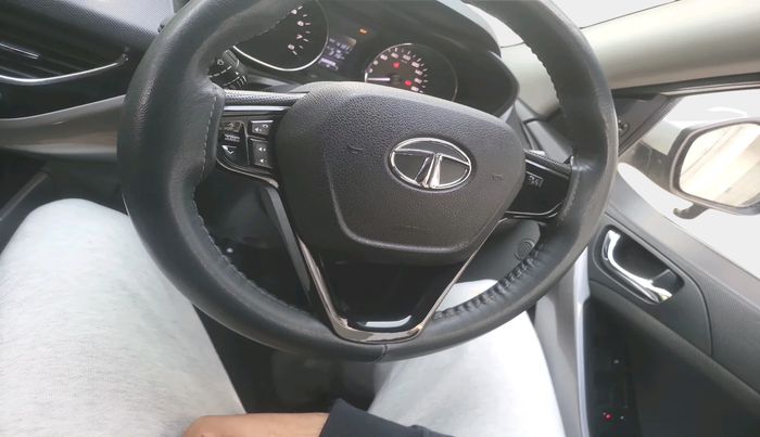 2019 Tata NEXON XZ PLUS PETROL, Petrol, Manual, 41,831 km, interior