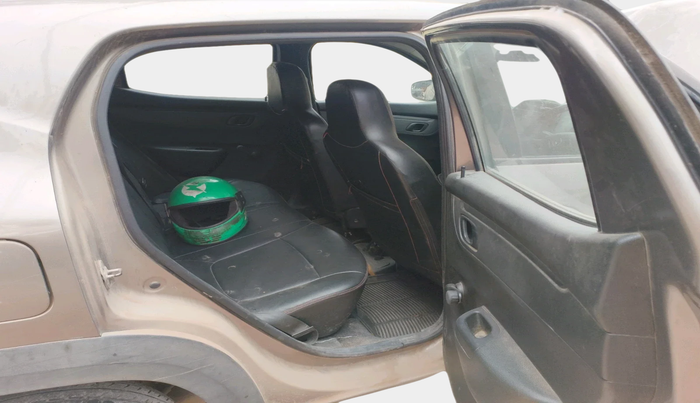 2017 Renault Kwid RXT 1.0 (O), Petrol, Manual, 37,663 km, interior