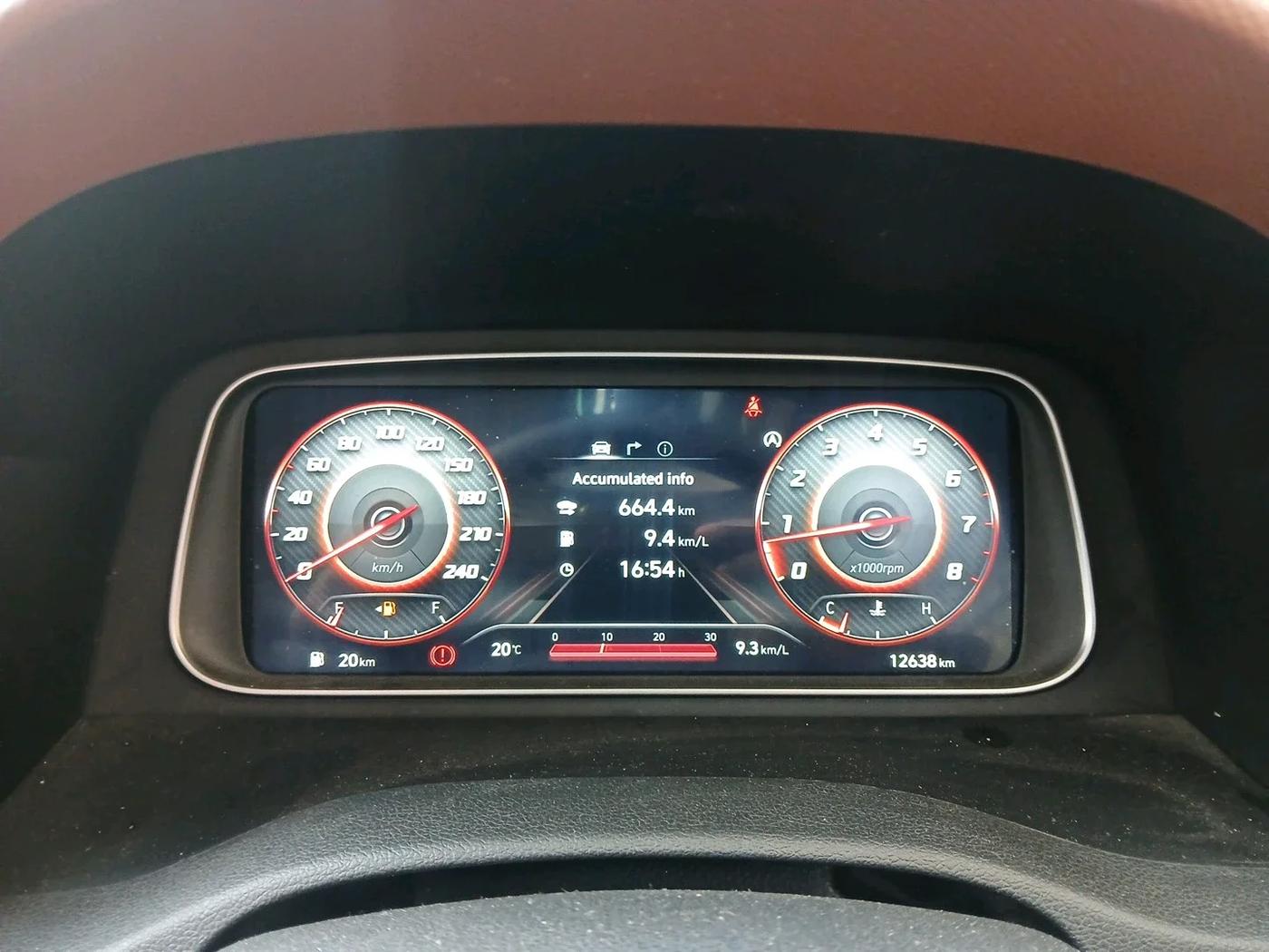 2023 Hyundai ALCAZAR PLATINUM 1.5 TURBO PETROL MT 7STR, Petrol, Manual, 12,638 km, interior
