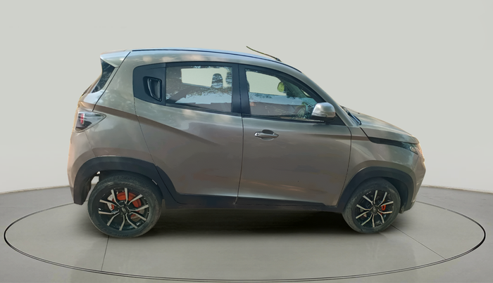 2017 Mahindra KUV 100 NXT K4+ P 6 STR, Petrol, Manual, 37,471 km, exterior
