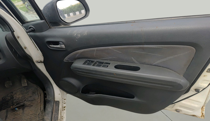 2011 Maruti Ritz VXI, Petrol, Manual, 1,10,997 km, interior