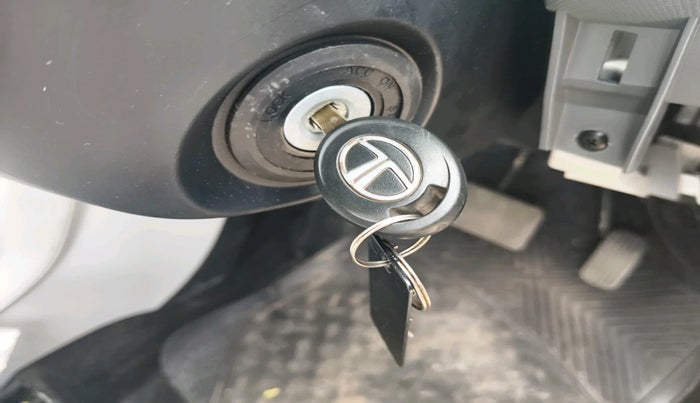 2025 Tata Tiago XTA PETROL, Petrol, Automatic, 1,568 km, interior