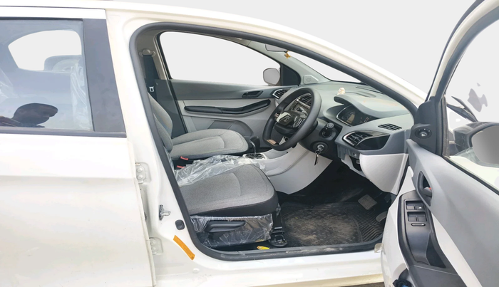 2025 Tata Tiago XTA PETROL, Petrol, Automatic, 1,568 km, interior