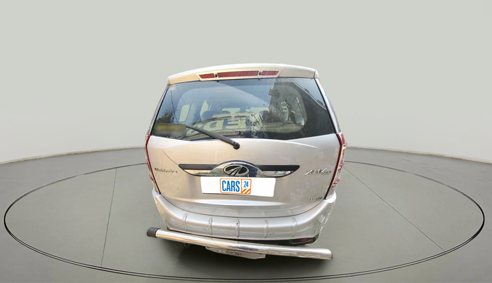 2017 Mahindra XUV500 W10 1.99, Diesel, Manual, 28,987 km, exterior