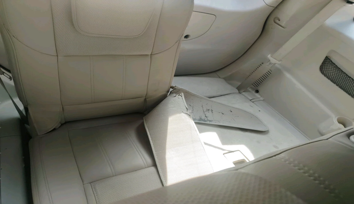 2017 Mahindra XUV500 W10 1.99, Diesel, Manual, 28,987 km, interior